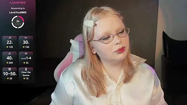 LottieReed online show from May 2026 07:04:01 AM