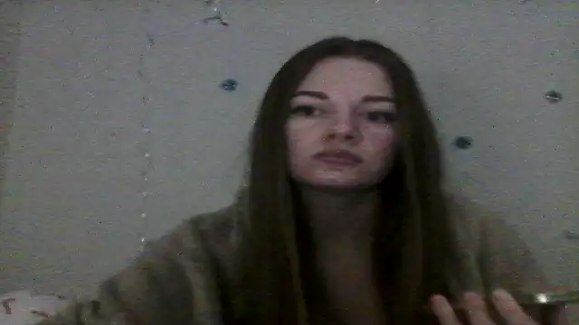 Snapshot of EllaMoonlight chatting on November 2025 04:30:01 PM EllaMoonlight online show from November 2025 04:30:01 PM