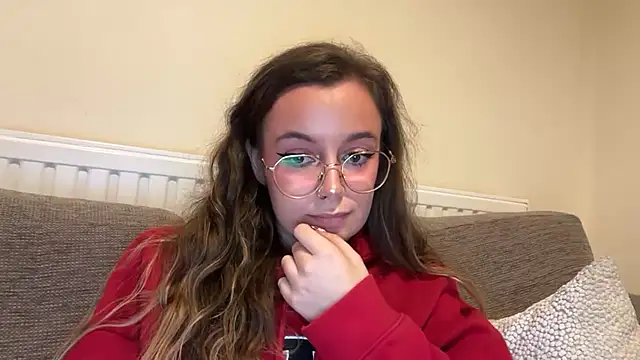 lolatheangel online show from December 2025 08:05:01 PM