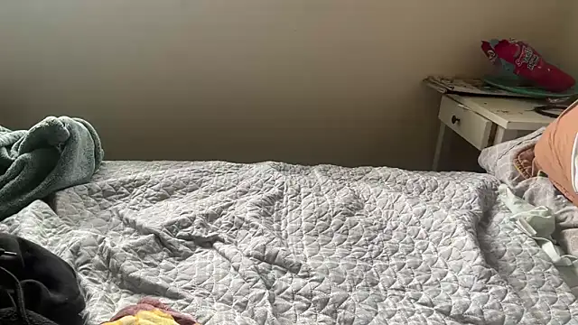 Snapshot of goonwatchin chatting on November 2025 09:31:01 PM goonwatchin online show from November 2025 09:31:01 PM