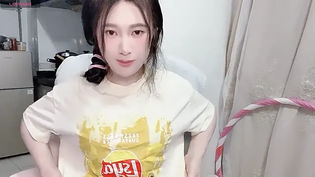 Snapshot of anna-888- chatting on November 2025 11:07:02 PM anna-888- online show from November 2025 11:07:02 PM