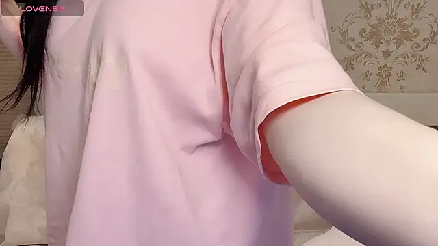 Snapshot of anna-888- chatting on February 2026 01:18:02 PM anna-888- online show from February 2026 01:18:02 PM