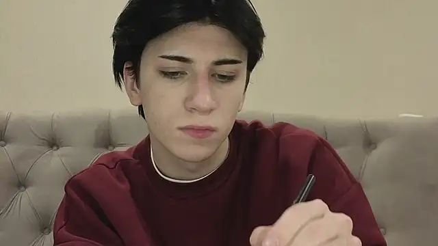 Oliver star boy  online show from February 2026 03:42:01 PM