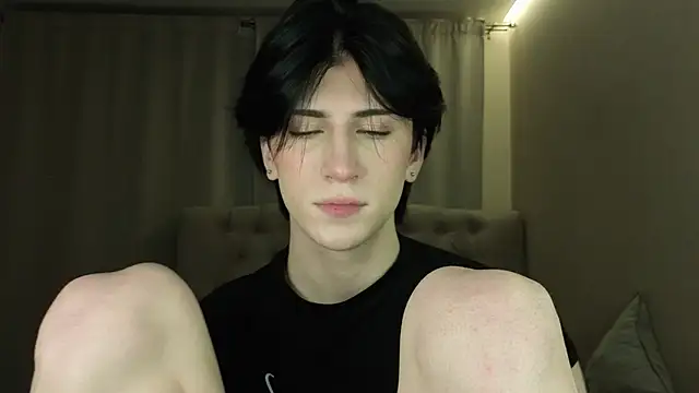 Oliver star boy  online show from April 2026 06:52:01 PM