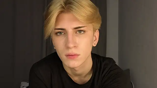 Oliver star boy  online show from May 2026 06:27:02 PM