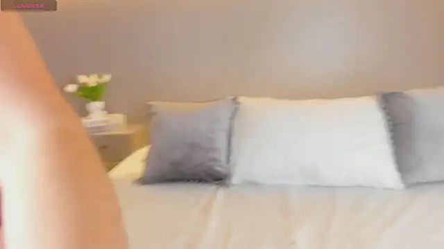 Snapshot of AmyColman_ chatting on February 2026 12:14:01 PM AmyColman online show from February 2026 12:14:01 PM