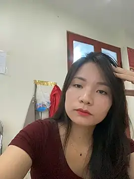 Bee Yellow00 online show from July 2026 04:26:01 AM