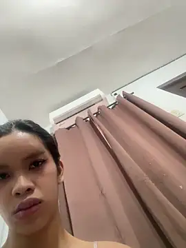 Snapshot of Candicemeow chatting on June 2026 02:22:02 AM Candicemeow online show from June 2026 02:22:02 AM