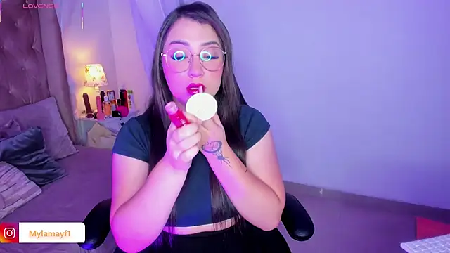 Snapshot of Myla_mayfield chatting on November 2025 11:43:01 AM Myla mayfield online show from November 2025 11:43:01 AM