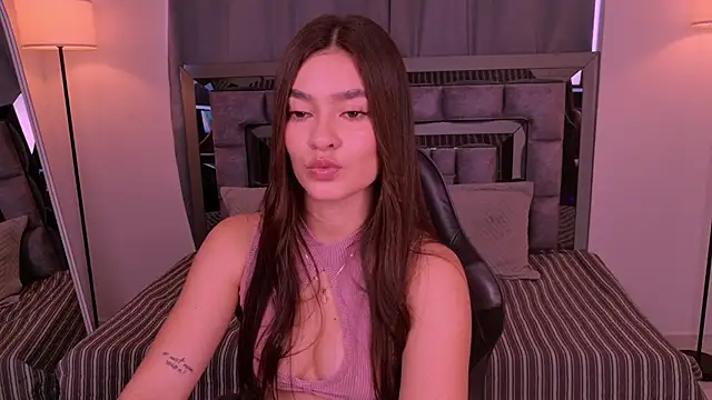 Bella Clark2 online show from July 2026 01:40:02 PM