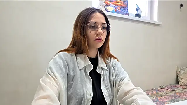 Brevelli Hope online show from October 2025 12:45:01 PM