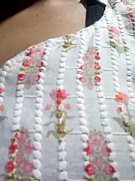 Snapshot of ritu_jaan1 chatting on November 2025 03:58:02 PM ritu jaan1 online show from November 2025 03:58:02 PM