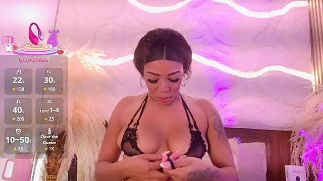 loana vegas online show from July 2026 05:16:01 PM