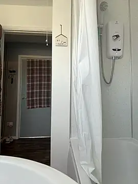 BubblesLovexox online show from March 2026 12:32:01 PM