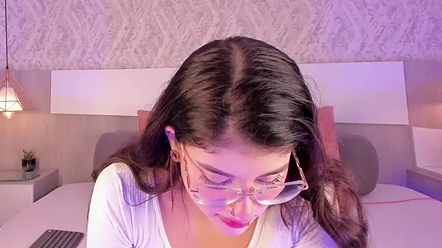 Vittoria  rossi online show from May 2026 03:27:01 PM