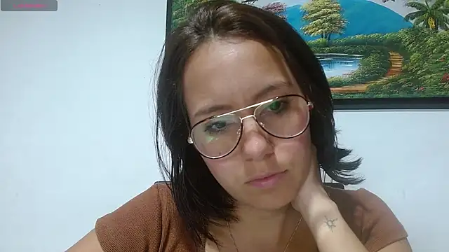 LunaaMorena online show from May 2026 01:17:02 PM