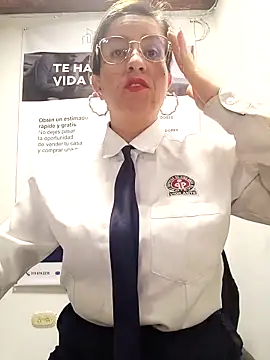 Snapshot of Valentina--1 chatting on April 2026 10:09:02 AM Valentina--1 online show from April 2026 10:09:02 AM