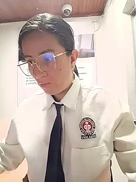 Valentina--1 online show from July 2026 10:33:01 AM