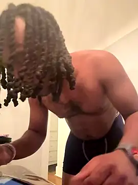 Snapshot of therealredx chatting on October 2025 02:14:02 AM therealredx online show from October 2025 02:14:02 AM