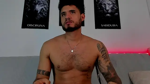 AUSTINN TORRES online show from June 2026 12:13:02 AM