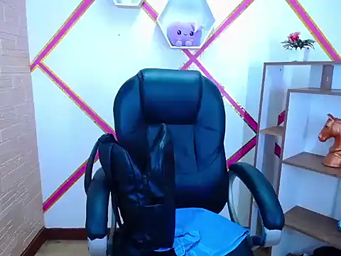 Keith Amara online show from October 2025 06:04:01 PM