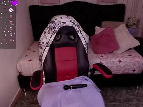 Snapshot of _Rachel_Jones_ chatting on February 2026 02:19:01 AM Rachel Jones online show from February 2026 02:19:01 AM