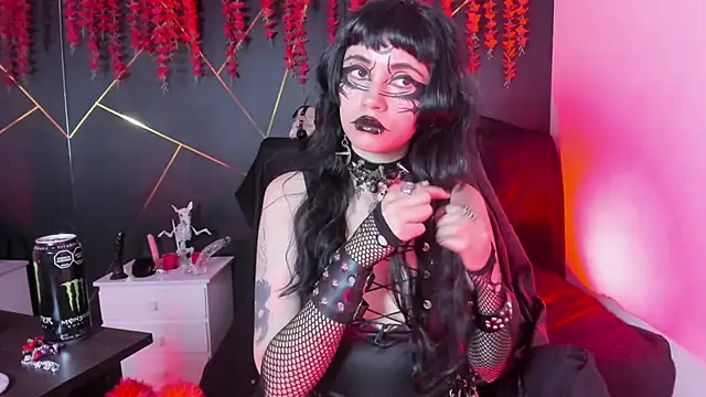 Yueeclipsa online show from November 2025 03:05:01 AM