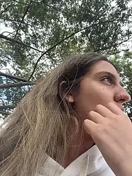 sarah honey   online show from January 2026 03:03:01 PM