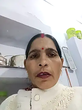 Snapshot of Indiangueen chatting on November 2025 03:56:01 PM Indiangueen online show from November 2025 03:56:01 PM