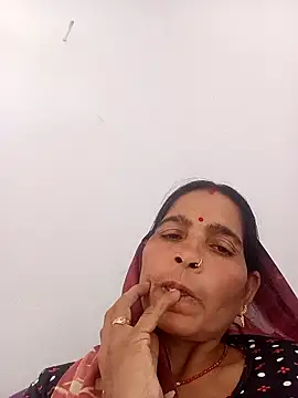 Snapshot of Indiangueen chatting on November 2025 09:08:02 AM Indiangueen online show from November 2025 09:08:02 AM