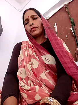 Snapshot of Indiangueen chatting on December 2025 08:23:01 AM Indiangueen online show from December 2025 08:23:01 AM
