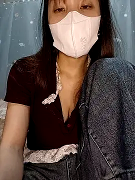 Snapshot of ezabel- chatting on May 2026 09:20:02 PM ezabel- online show from May 2026 09:20:02 PM