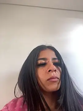 phenixpink22 online show from March 2026 01:06:02 PM