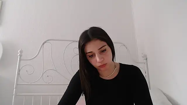 bellefleurrr online show from May 2026 05:51:01 PM