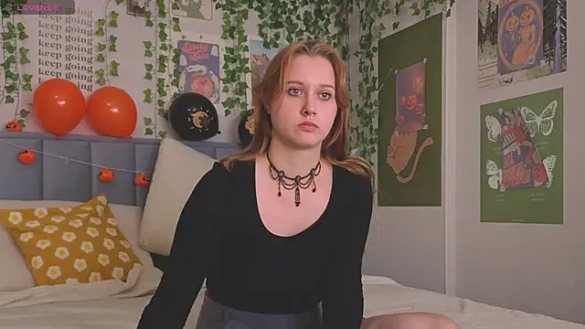 Snapshot of Charil_Wilson chatting on October 2025 04:24:02 AM Charil Wilson online show from October 2025 04:24:02 AM