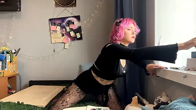 Snapshot of FeoSkev chatting on October 2025 07:38:02 AM FeoSkev online show from October 2025 07:38:02 AM