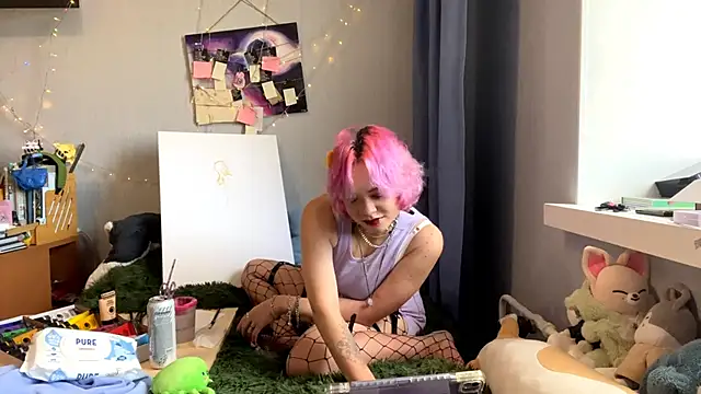 Snapshot of FeoSkev chatting on October 2025 08:42:01 AM FeoSkev online show from October 2025 08:42:01 AM