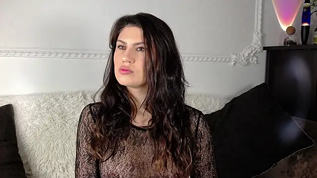 Reirii online show from November 2025 02:01:02 AM