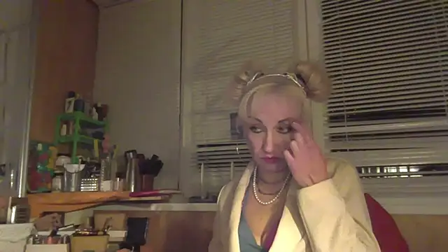 LilaniLoverx online show from May 2026 09:09:02 PM