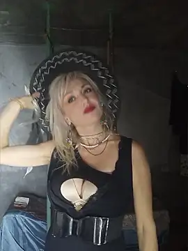 LilaniLoverx online show from July 2026 08:27:01 PM