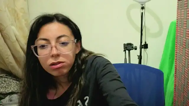 zylla storn online show from March 2026 11:27:02 PM