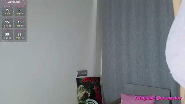 daarlingrosee online show from March 2026 08:05:02 PM