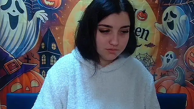 ScarletCargo online show from November 2025 06:05:01 AM