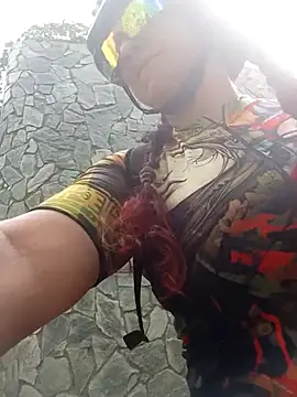 Snapshot of LAPOTRA_04 chatting on December 2025 08:15:02 PM LAPOTRA 04 online show from December 2025 08:15:02 PM