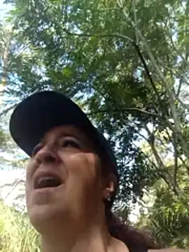 Snapshot of LAPOTRA_04 chatting on January 2026 04:01:01 PM LAPOTRA 04 online show from January 2026 04:01:01 PM