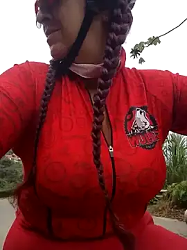 Snapshot of LAPOTRA_04 chatting on February 2026 01:09:01 PM LAPOTRA 04 online show from February 2026 01:09:01 PM