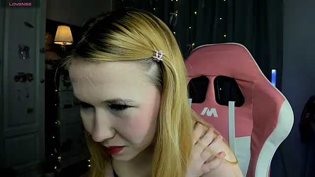 VivieSunn online show from February 2026 03:16:02 AM