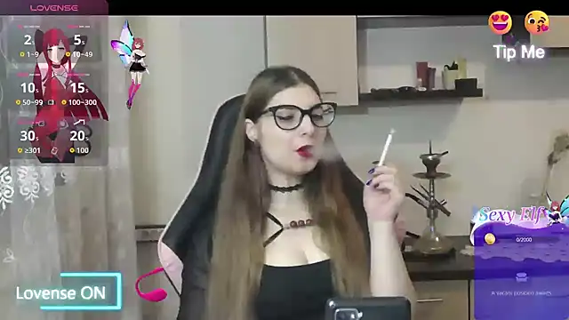 sweetbabygirlforyou online show from July 2026 12:02:01 AM