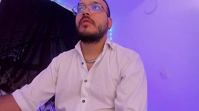 MarkWolfe1 online show from October 2025 09:50:01 PM