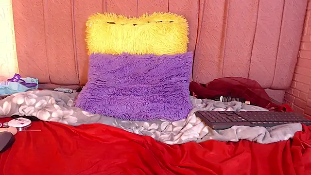 marceline cutte online show from December 2025 11:31:01 PM